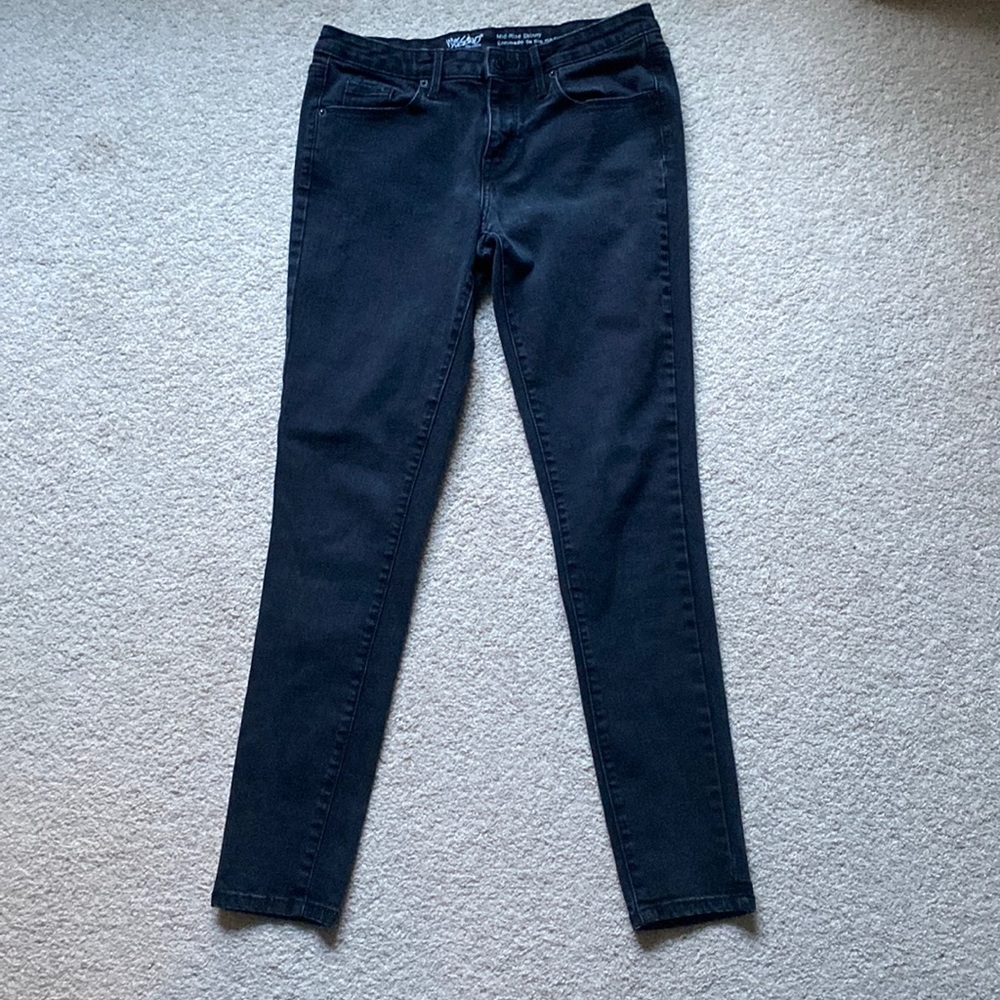 Black Skinny Jeans